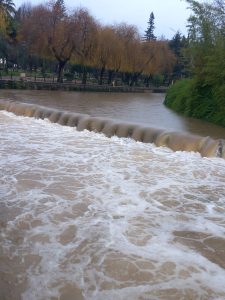 Rio Nabão em dia de chuva