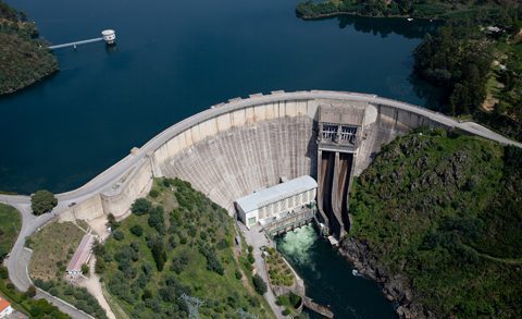 Faz hoje 75 anos que foi inaugurada a Barragem do Castelo do Bode