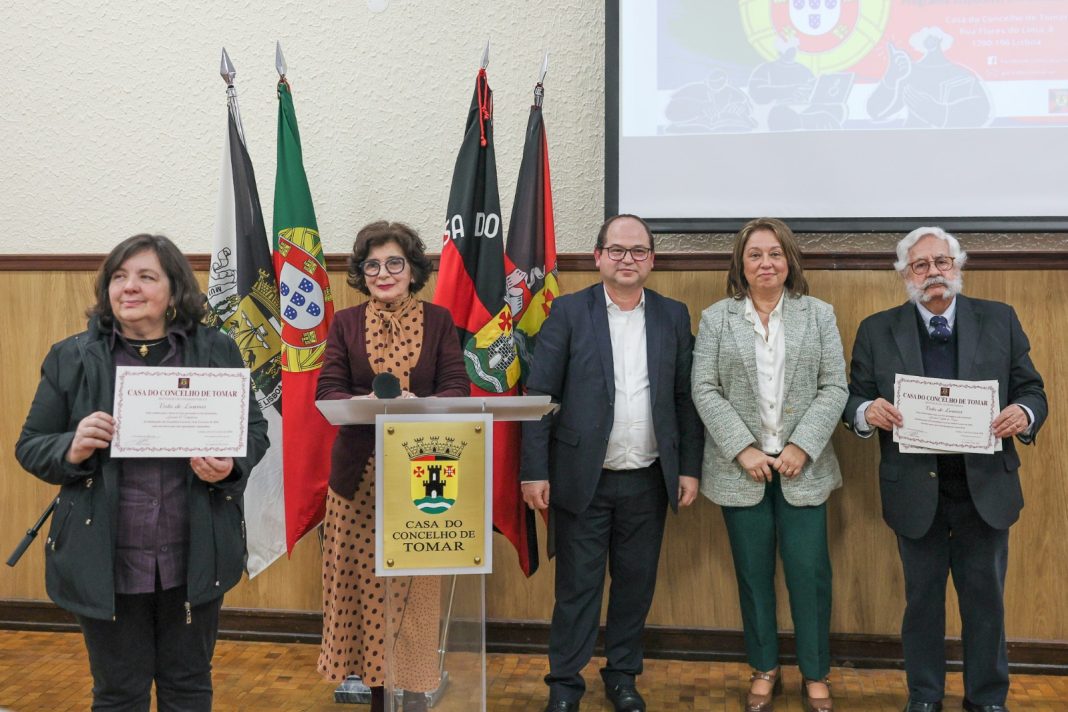 Imprensa tomarense agraciada com Voto de Louvor pela Casa do Concelho de Tomar Imprensa tomarense agraciada com Voto de Louvor pela Casa do Concelho de Tomar