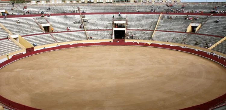 Câmara de Santarém gasta 150 mil euros no apoio a touradas