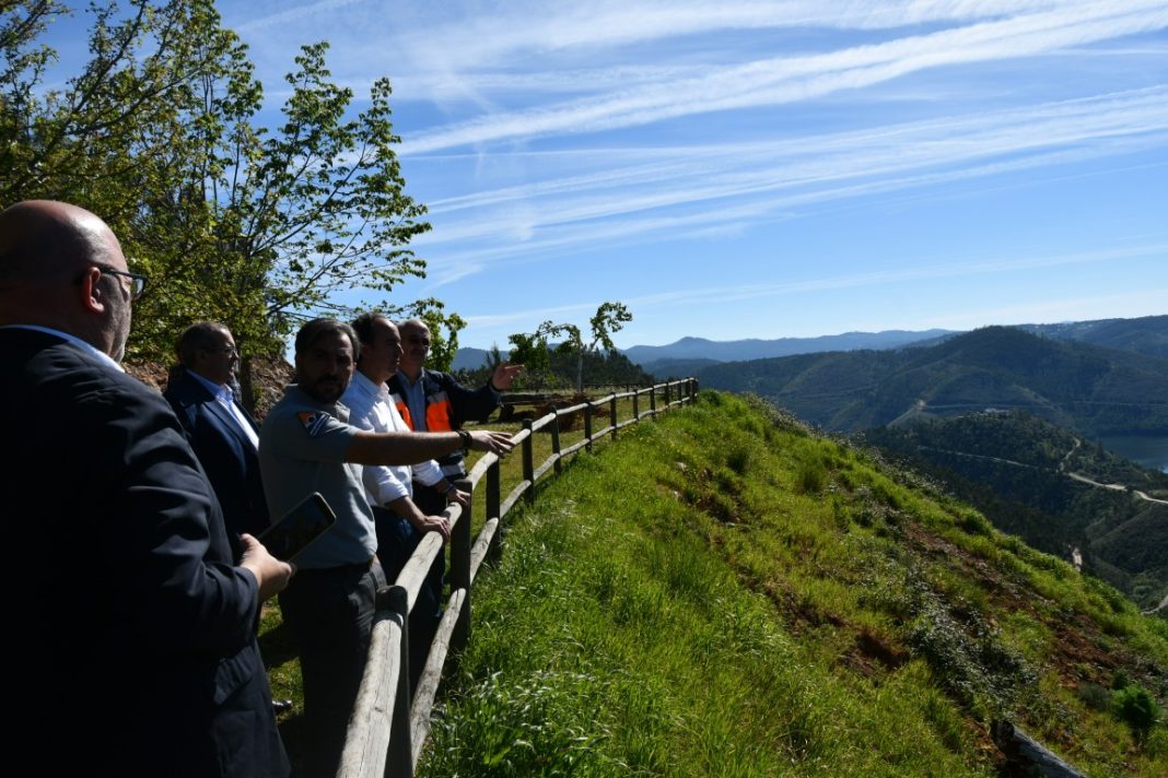 Saiba quais as medidas de apoio anunciadas durante a visita do Secretário de Estado das Florestas a F. Zêzere