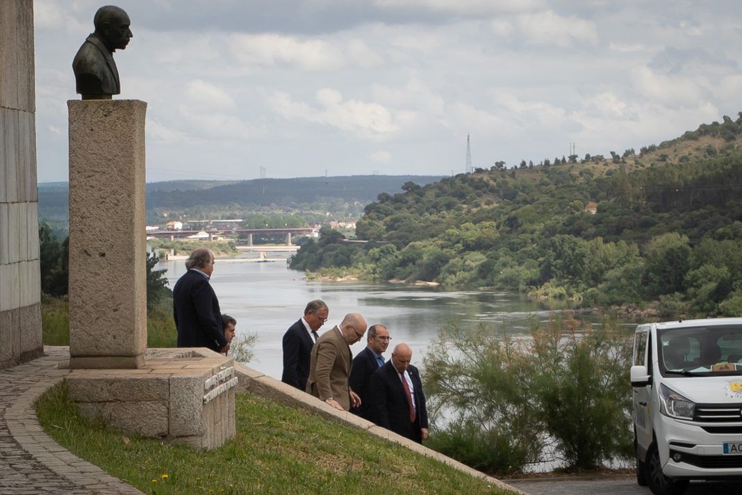 IC9, EN2 e Nova Ponte: Abrantes pressiona Governo para transformar promessas em obra