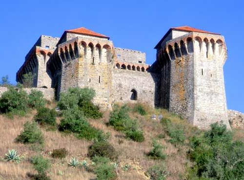 Governo dá luz verde a ascensor de 2,5 milhões de euros para o Castelo de Ourém