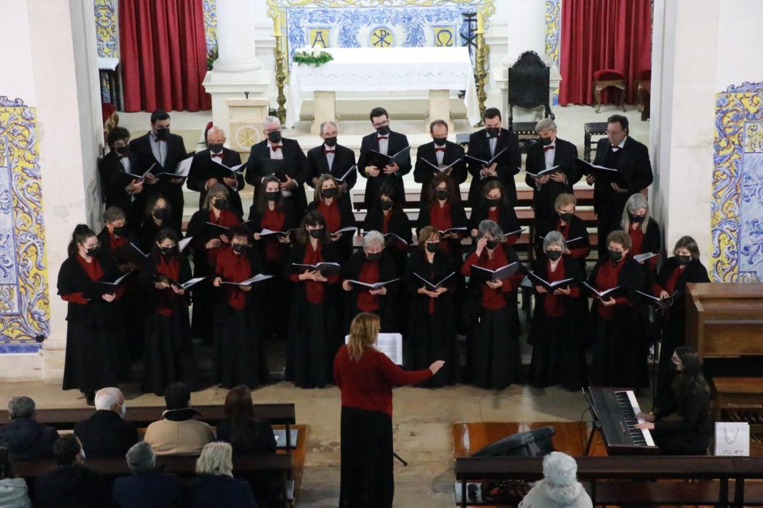 «Acordai» de Lopes Graça e «Hino» à Alegria de Beethoven no Convento de Cristo «Acordai» de Lopes Graça e «Hino» à Alegria de Beethoven no Convento de Cristo