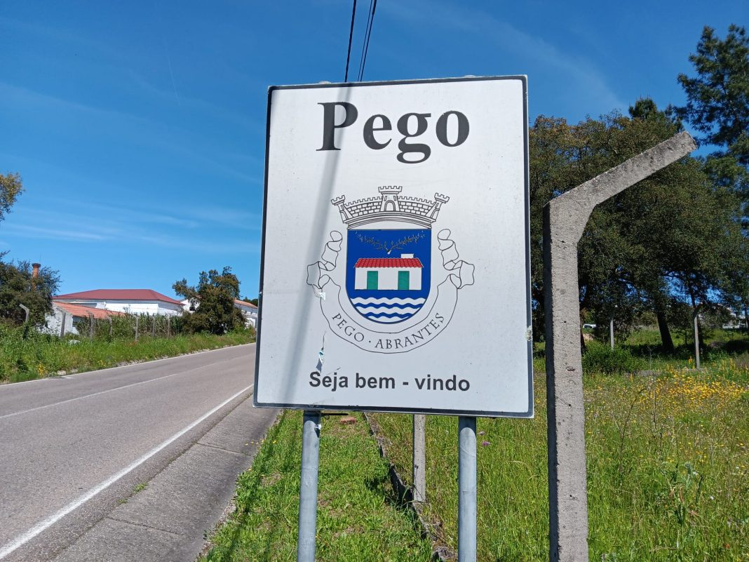 Abrantes não passou de uma miragem: polo no Pego cai e gigafábrica de IA concentra-se em Sines Abrantes não passou de uma miragem: polo no Pego cai e gigafábrica de IA concentra-se em Sines