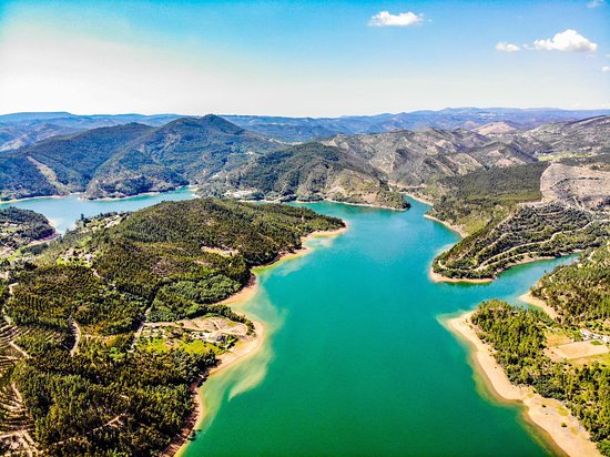 Após 25 anos de espera, Vila Nova-Serra avança: Câmara aprova loteamento do N1 e desbloqueia um dos maiores projetos turísticos da região Após 25 anos de espera, Vila Nova-Serra avança: Câmara aprova loteamento do N1 e desbloqueia um dos maiores projetos turísticos da região
