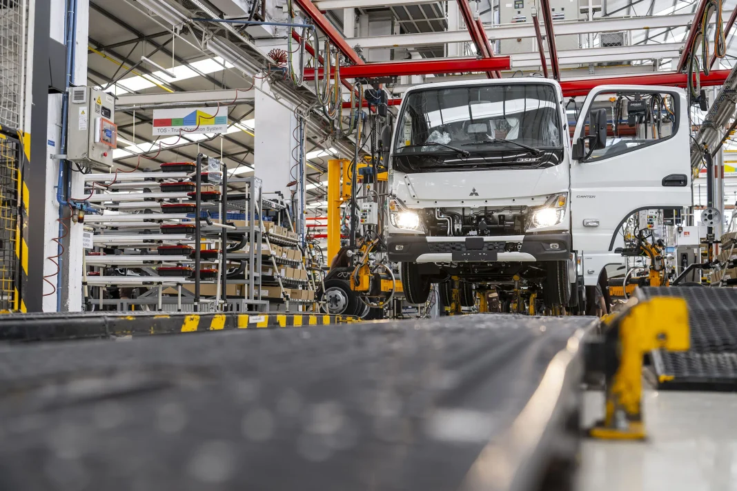 Mitsubishi Fuso admite lay-off que pode atingir 400 trabalhadores no Tramagal
