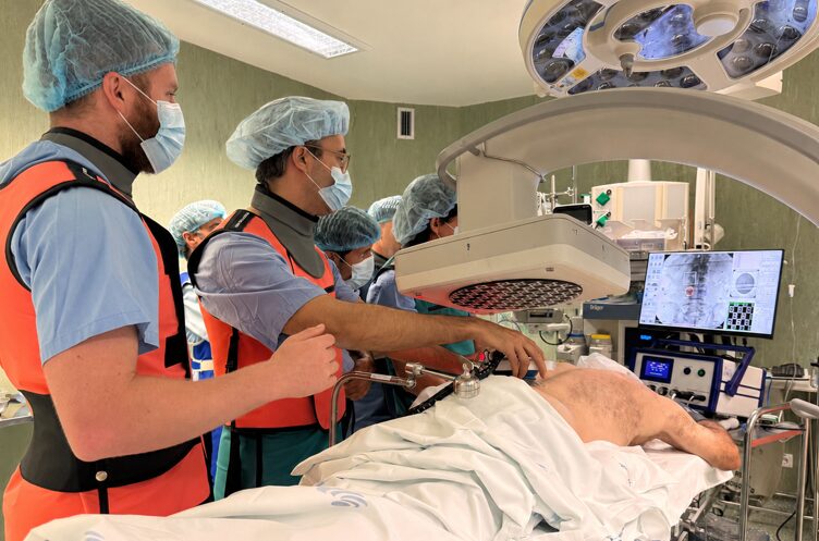 Hospital de Tomar testa tecnologia inovadora sem cirurgia para tratar dor lombar crónica Hospital de Tomar testa tecnologia inovadora sem cirurgia para tratar dor lombar crónica