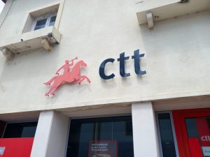 O carteiro já não toca duas vezes