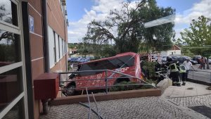 Ferido grave do acidente com autocarro junto ao hospital de Tomar não resisitiu. Acabou por falecer.