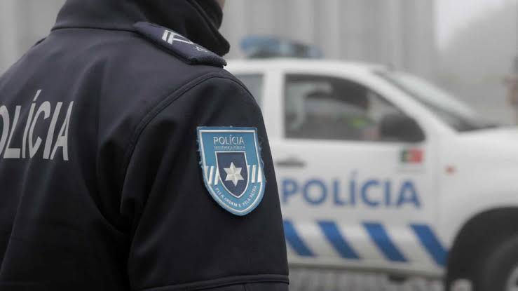 Já foi apanhado o suspeito de sequestrar e violar mulher em Torres Novas Já foi apanhado o suspeito de sequestrar e violar mulher em Torres Novas