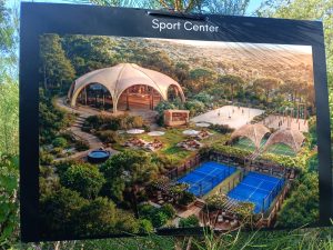Painéis junto à albufeira de Castelo de Bode já anunciam empreendimento turístico na Serra