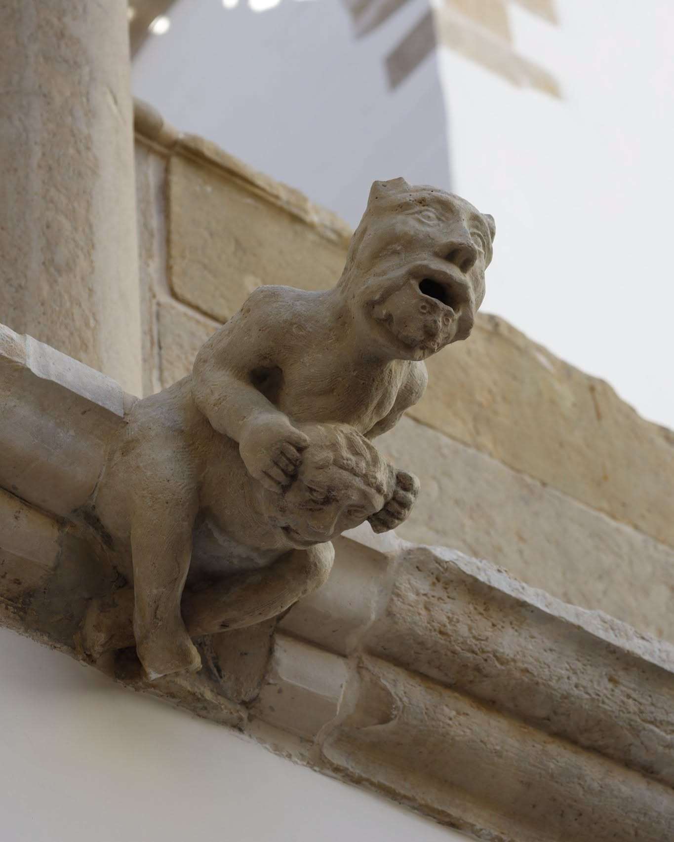 Convento de Cristo conclui restauro do Claustro de Santa Bárbara
