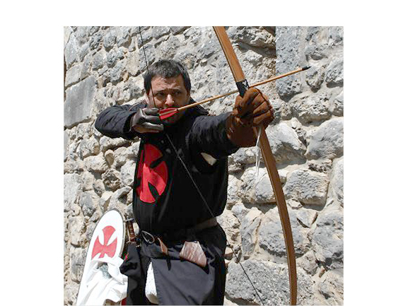 Castelo de Tomar recebe torneio de arco e besta históricos este domingo Castelo de Tomar recebe torneio de arco e besta históricos este domingo